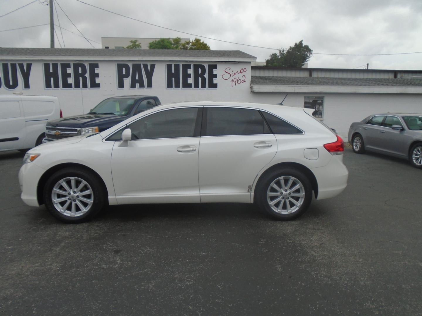 2009 Toyota Venza (4T3ZE11A49U) , located at 6112 N Florida Avenue, Tampa, FL, 33604, (888) 521-5131, 27.954929, -82.459534 - Photo#0